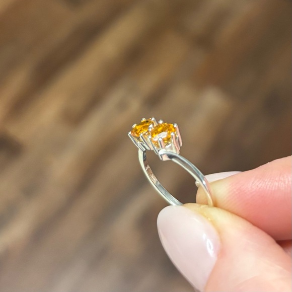Stunning Natural Citrine double Hearts in 925 Sterling Silver Ring Sz 6.5 - Picture 3 of 7